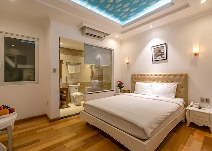 S79 Bamboo Hotel 581 Su Van Hanh Street